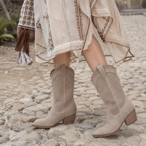 BOTA CAMPERA ANTELINA 