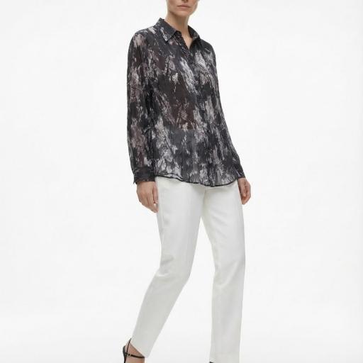 CAMISA DE GASA CON ESTAMPADO ABSTRACTO [1]