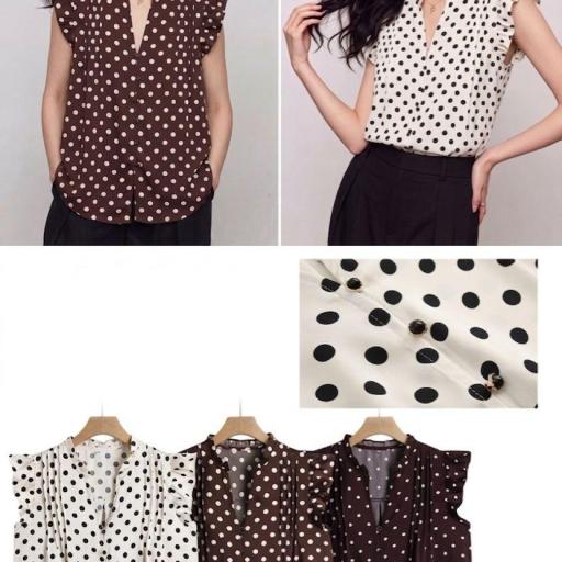 BLUSA LUNARES Y APERTURA EN V 