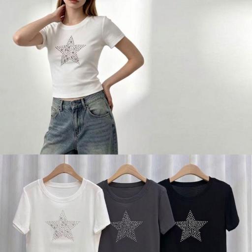 CAMISETA  BASICA CON  ESTAMPADO DE ESTRELLA DE PEDRERIA