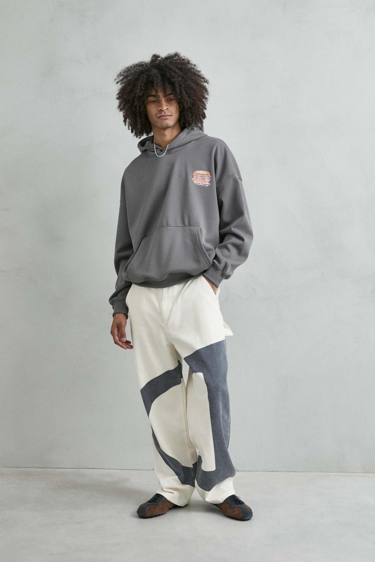 SUDADERA OVERSIZE CON INTERIOR FORRO POLAR