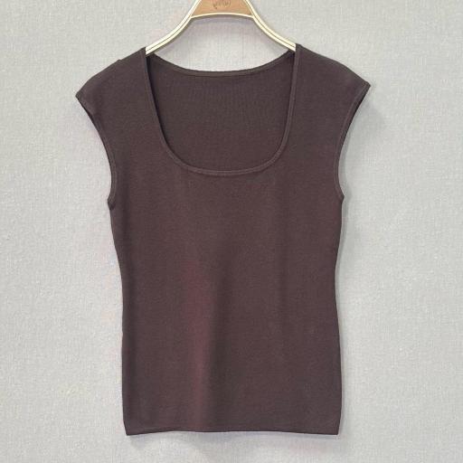  BLUSA  DE PUENTO MAGA CORTA CON CUELLO CUADRADO  [3]