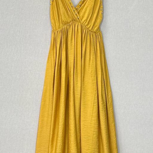 VESTIDO  MAXI DE ESTILO IMPERIO CON DETALLES DE TACHES [1]