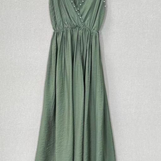VESTIDO  MAXI DE ESTILO IMPERIO CON DETALLES DE TACHES [2]