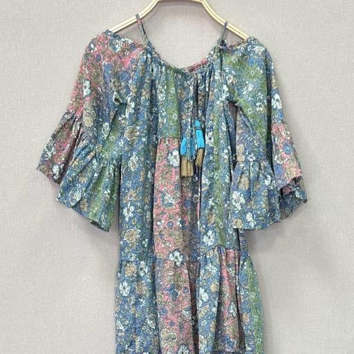 VESTIDO CORTO CON MANGA ACAMPANADA  [2]
