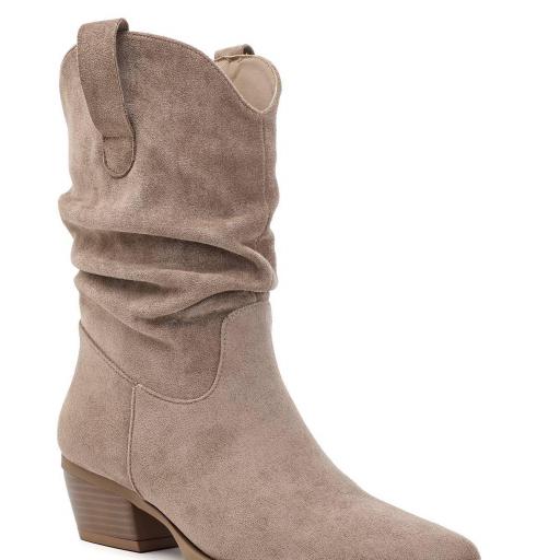 BOTA CAMPERA ANTELINA [2]
