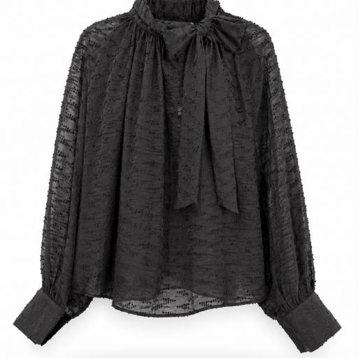 BLUSA CUELLLO ALTO LAZO  INTEGRADO