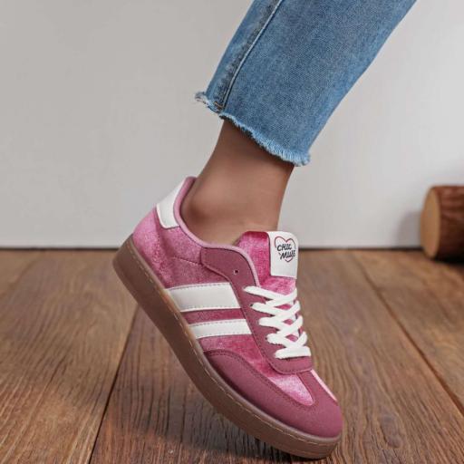 ZAPATILLAS CASUALES CON DETALLES CON SUELA DE GOMA [2]