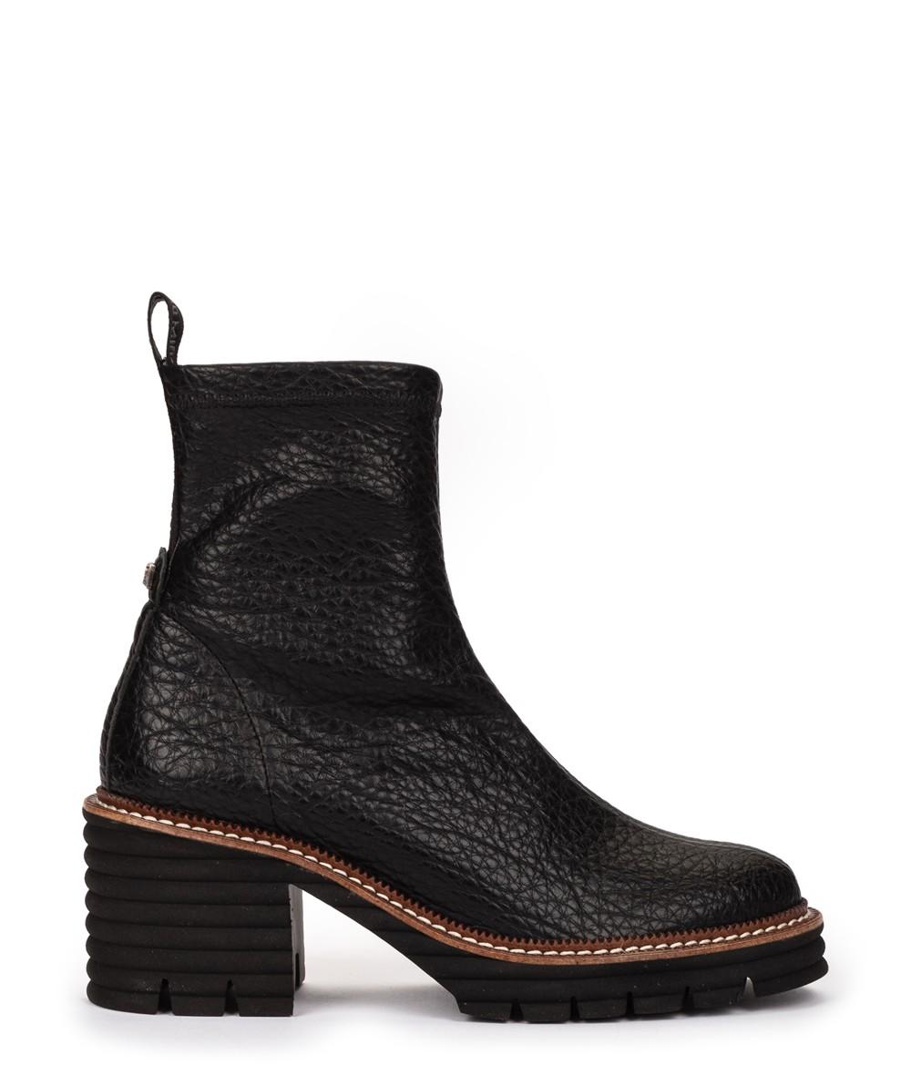 Botines de mujer en tejido elástico de Pedro Miralles