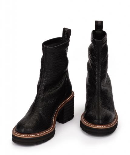 Botines de mujer en tejido elástico de Pedro Miralles [2]