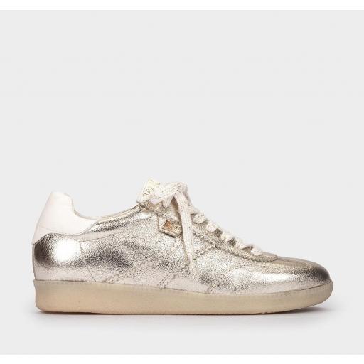 Zapatilla deportiva INDIANA metalizado platino