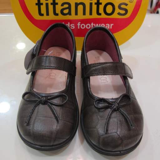 Zapatos niña color visón Titanitos [0]