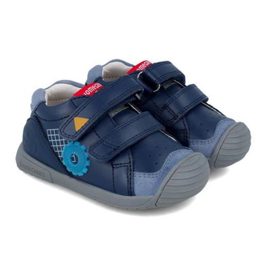 Botita para bebe niño de BIOMECANICS piel azul fantasia