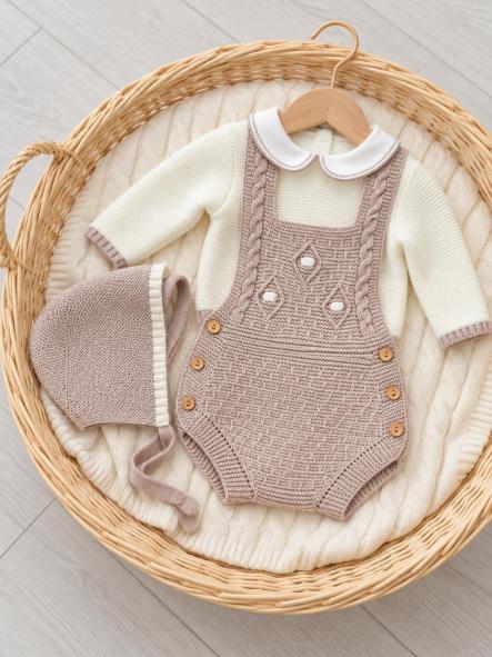 Conjunto de primera puesta bebé Glory 29107 arena con peto ranita [3]