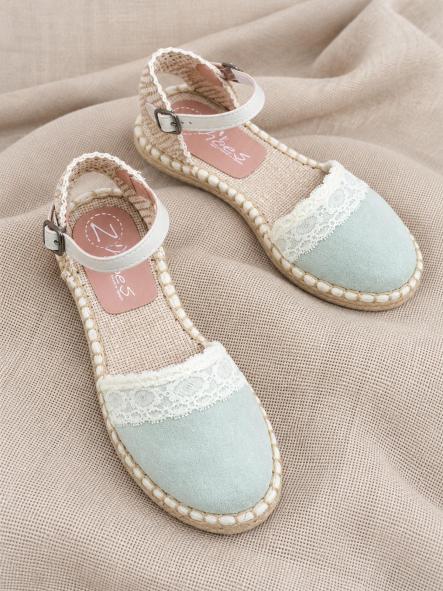 Esparteñas de comunión y ceremonia Zoysan en velour verde agua con puntilla [6]