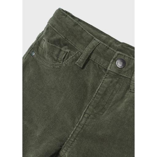 Pantalón largo de niño MAYORAL de pana color verde [2]