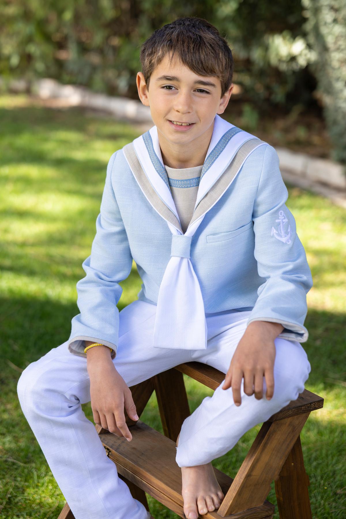 Traje marinero de comunión Eslora Corfu 2027 detalle cuello espalda verde agua y blanco