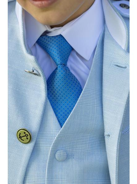 Detalle traje almirante Eslora Nimes 2027 con chaleco de cuadros y corbata azul [3]