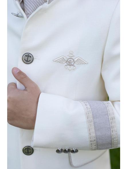 Detalle traje almirante Eslora Córcega 2027 blassier marfil y galones beige [3]
