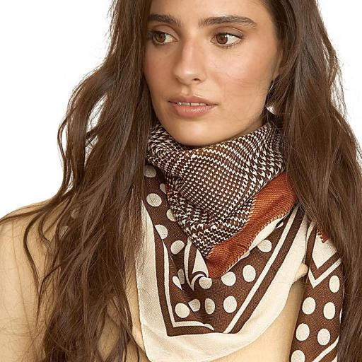 FOULARD LATIDO PATA DE GALLO Y LUNARES [0]