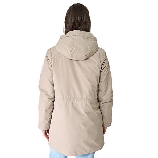 ABRIGO IMPERMEABLE MUJER CON CINTURA AJUSTABLE BATELA [4]