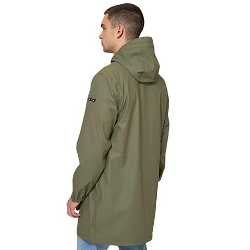 CHUBASQUERO IMPERMEABLE HOMBRE ENTRETIEMPO BATELA [1]