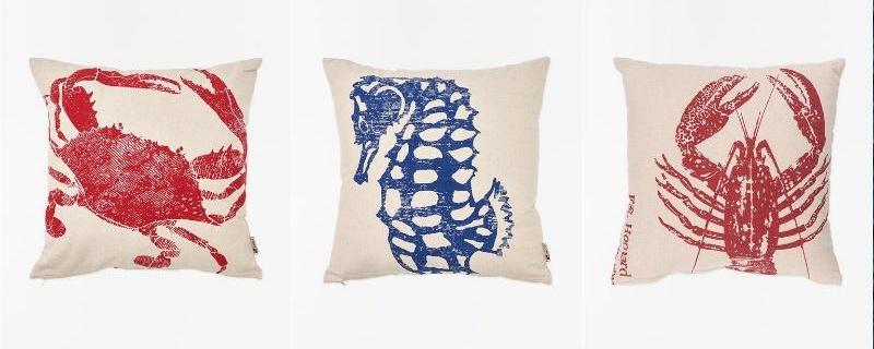 COJINES Y MANTAS DE SOFÁ