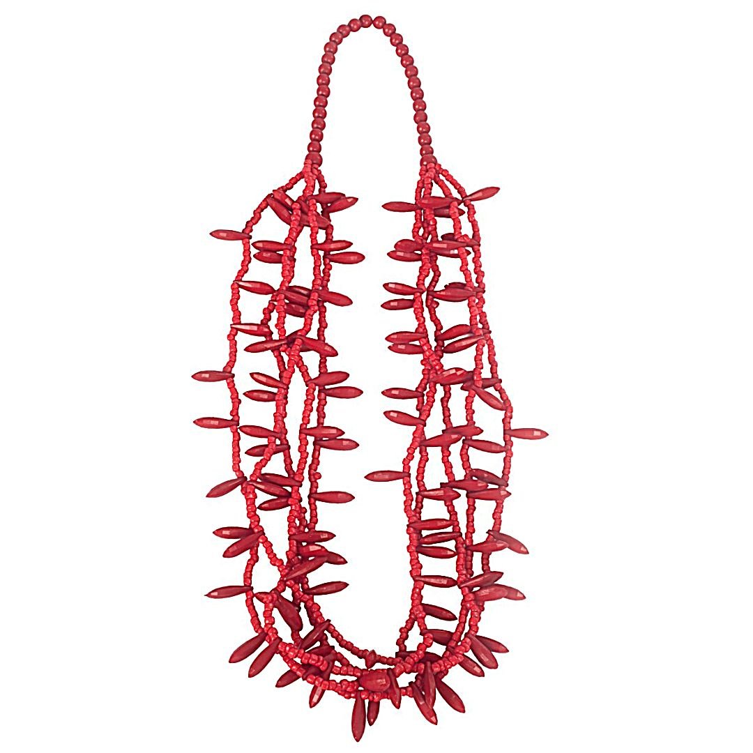 Collar multivueltas rojo efecto coral con cuentas y piezas decorativas alargadas