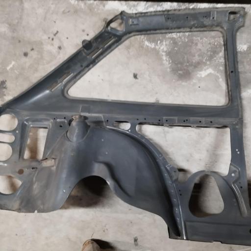 ALETA INTERIOR TRASERA IZQUIERDA FORD FIESTA MK1 [0]