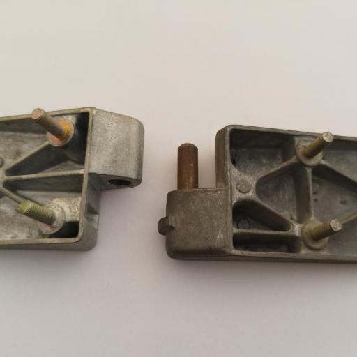BISAGRA TAPA SUPERIOR TRASERA RENAULT 4 F6 [1]