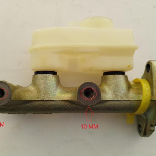 BOMBA FRENOS FORD FIESTA MK 1 Y MK 2 1.6 XR2 CON DEPOSITO [1]