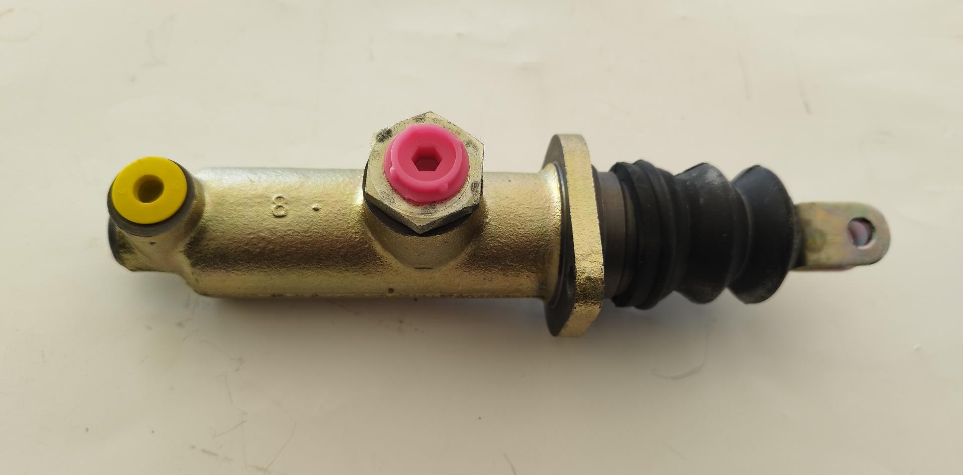 BOMBA FRENOS MERCEDES N1000 F1000