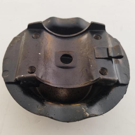 CAZOLETA MUELLES TRASEROS SEAT 1500