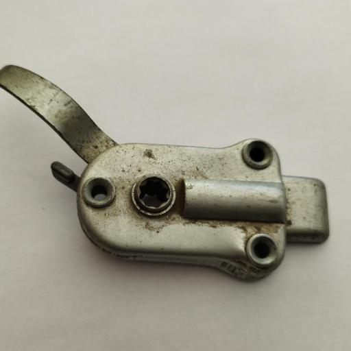 CERRADURA DERCHA 2 CV ANTIGUO CON SEGURO