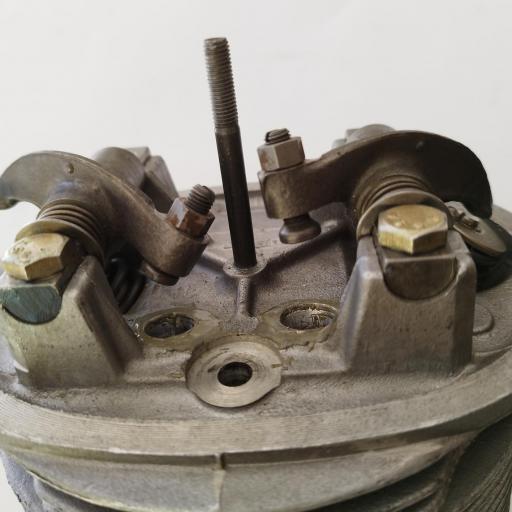 CULATA CITROEN 2 CV NUEVA MONTADA AM 112.1 [2]