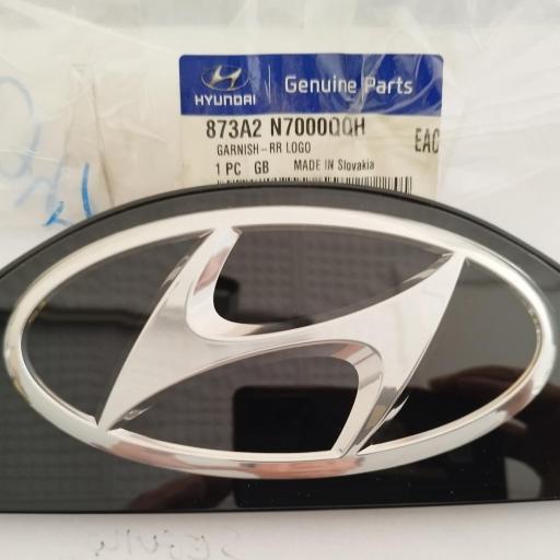 EMBLEMA LUNETA TRASERA HYUNDAI TUCSON