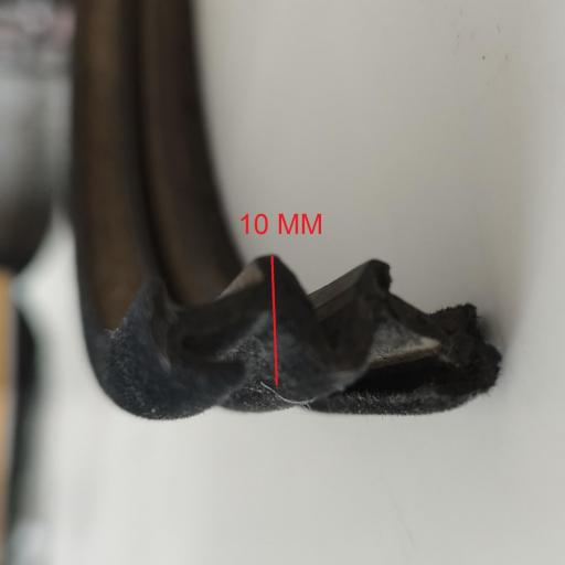 GUIA CRISTAL VENTANILLA PUERTA FORD FIESTA Y OTROS  [1]