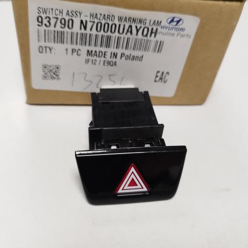 INTERRUPTOR LUZ AVERIA O WARNING HYUNDAI TUCSON