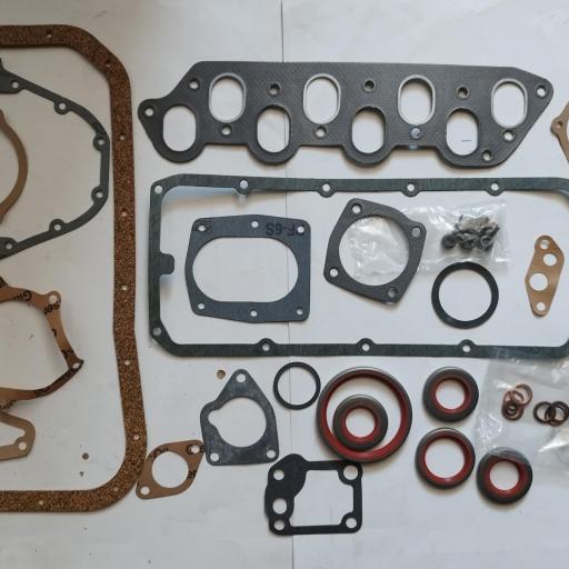 JUEGO JUNTAS SEAT IBIZA MALAGA Y FIAT 1700 DIESEL