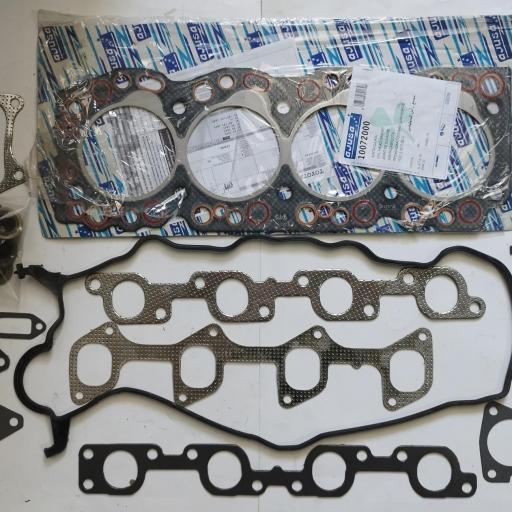 JUEGO JUNTAS TOYOTA LAND CRUISER 2.4 D