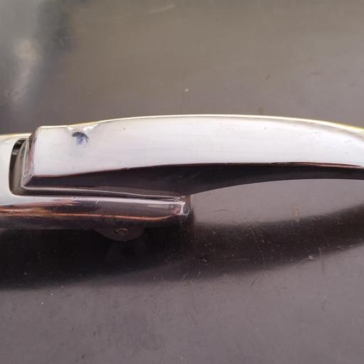 MANECILLA EXTERIOR DERECHA SIN LLAVE SEAT 850 [0]