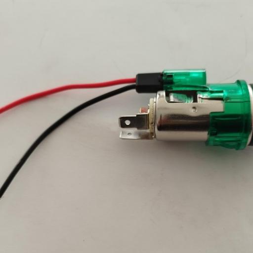 MECHERO AUTOMOVIL UNIVERSAL [1]