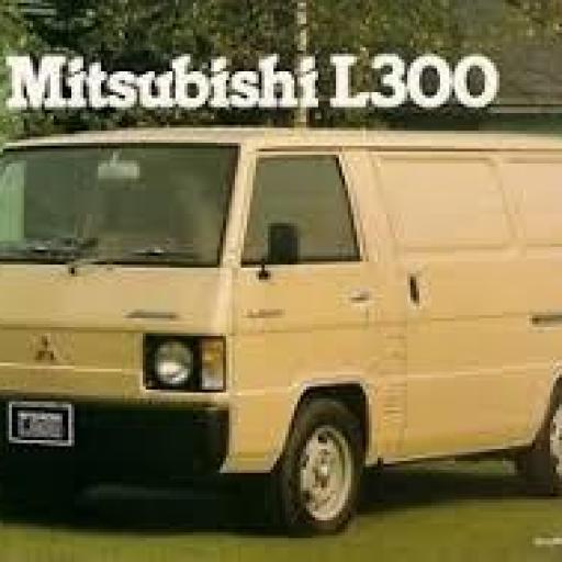 LUNETA  MITSUBISHI L300 BUS DEL 81 [1]