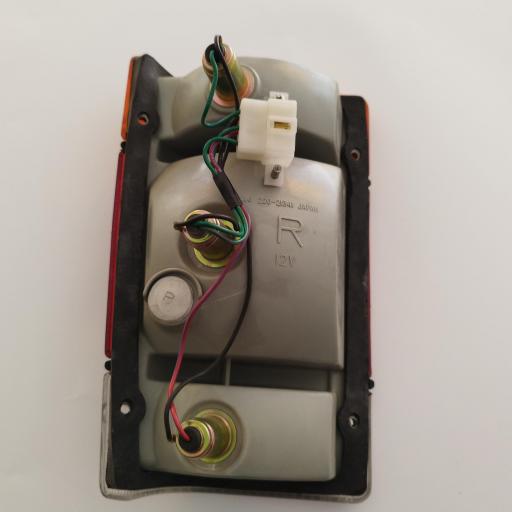 PILOTO TRASERO DERECHO OPEL MIDI [1]