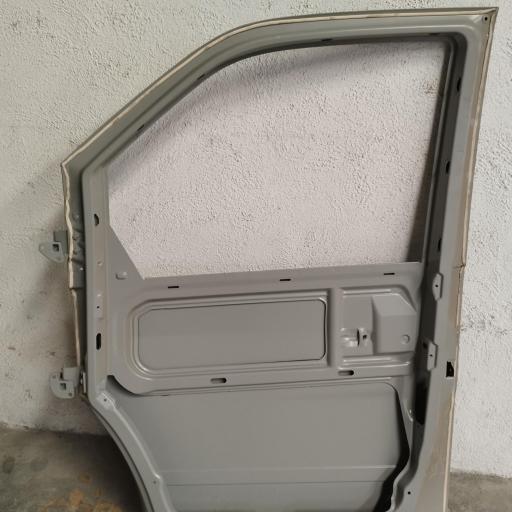PUERTA DELANTERA DERECHA MERCEDES VITO W638 [1]