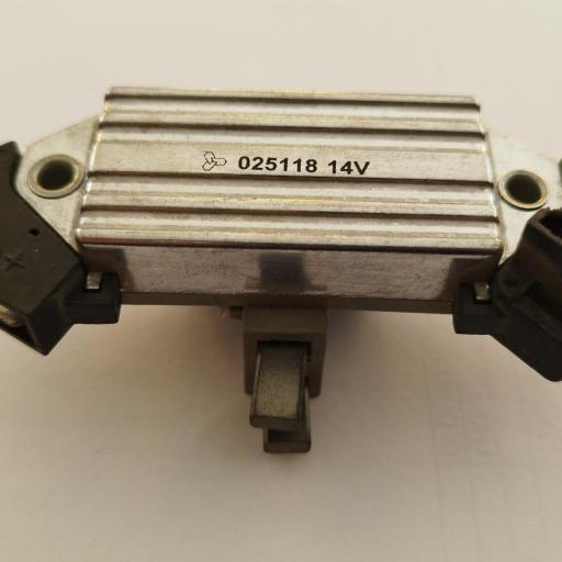 REGULADOR ALTERNADOR RENAULT RTT118C  [0]