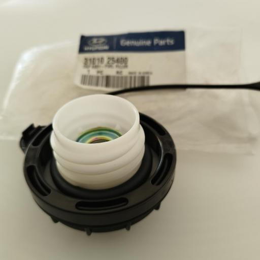 TAPON COMBUSTIBLE HYUNDAI SANTA FE VERACRUZ ACCENT [1]