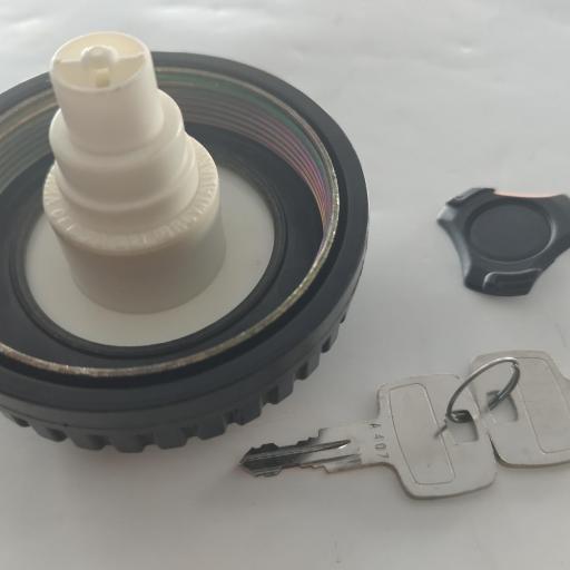 TAPON COMBUSTIBLE IVECO DAILY Y CAMIONES  [1]