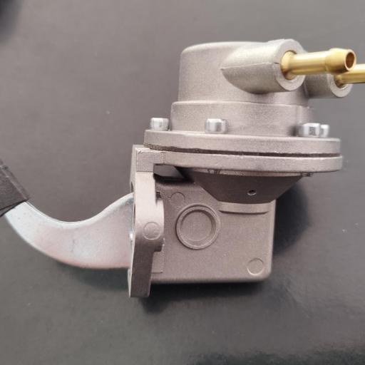 BOMBA DE GASOLINA MINI. [0]