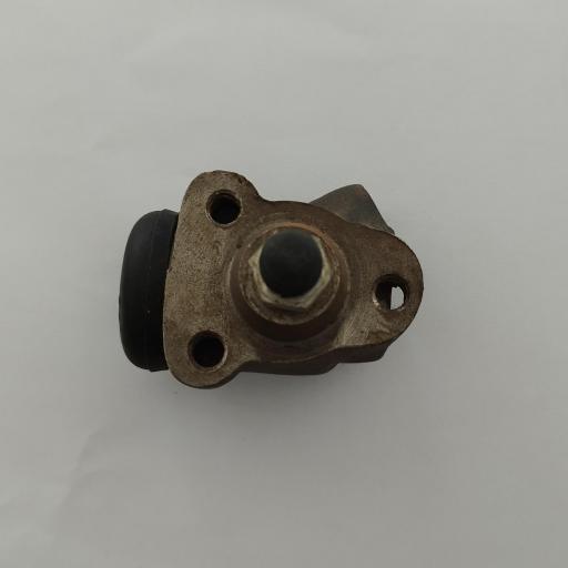 BOMBIN FRENO DELANTERO DERECHO MERCEDES F1000 N1000 [1]